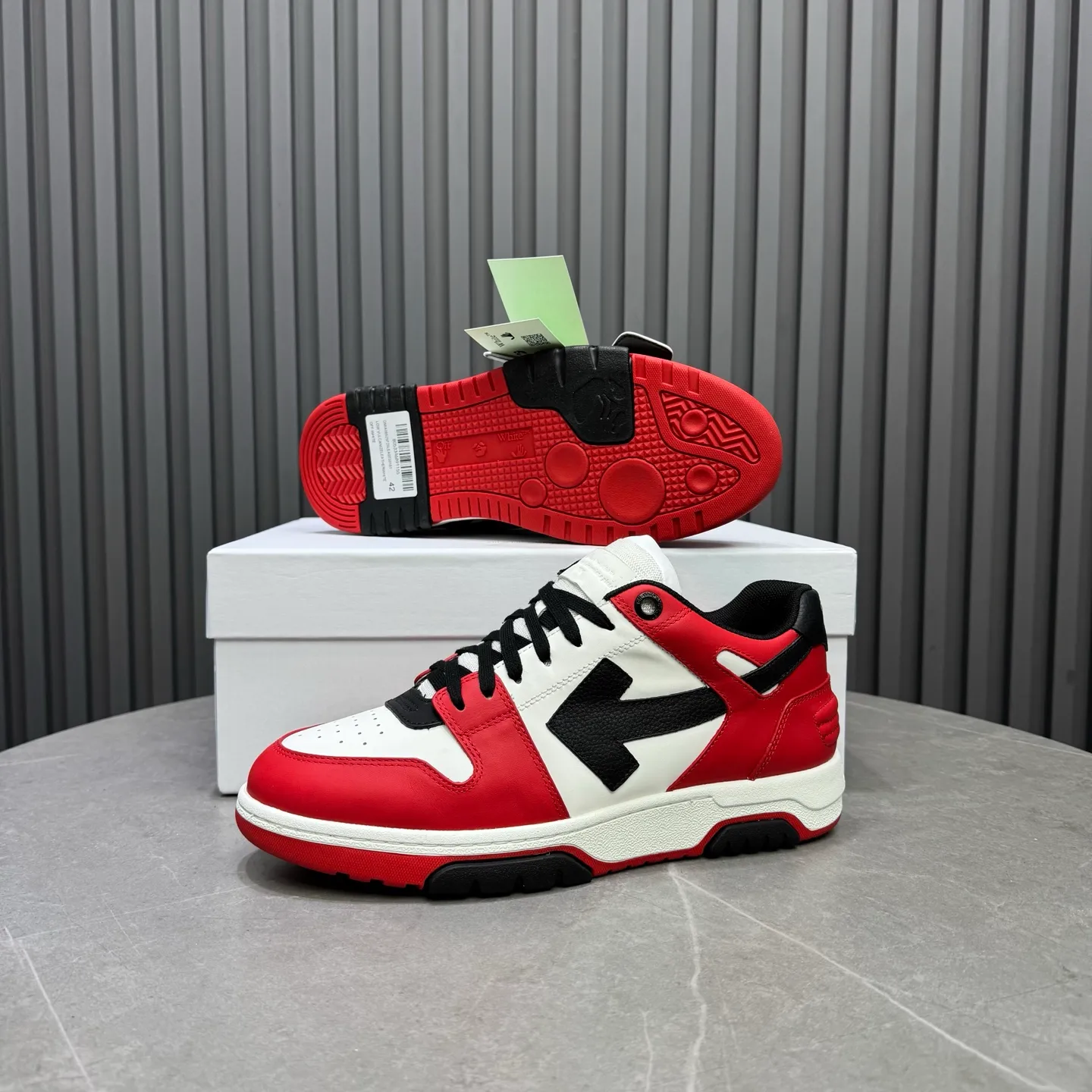 P620 OFF WHITE⚡️Couple model⚡️35-40 women’s model 39-46 men’s model